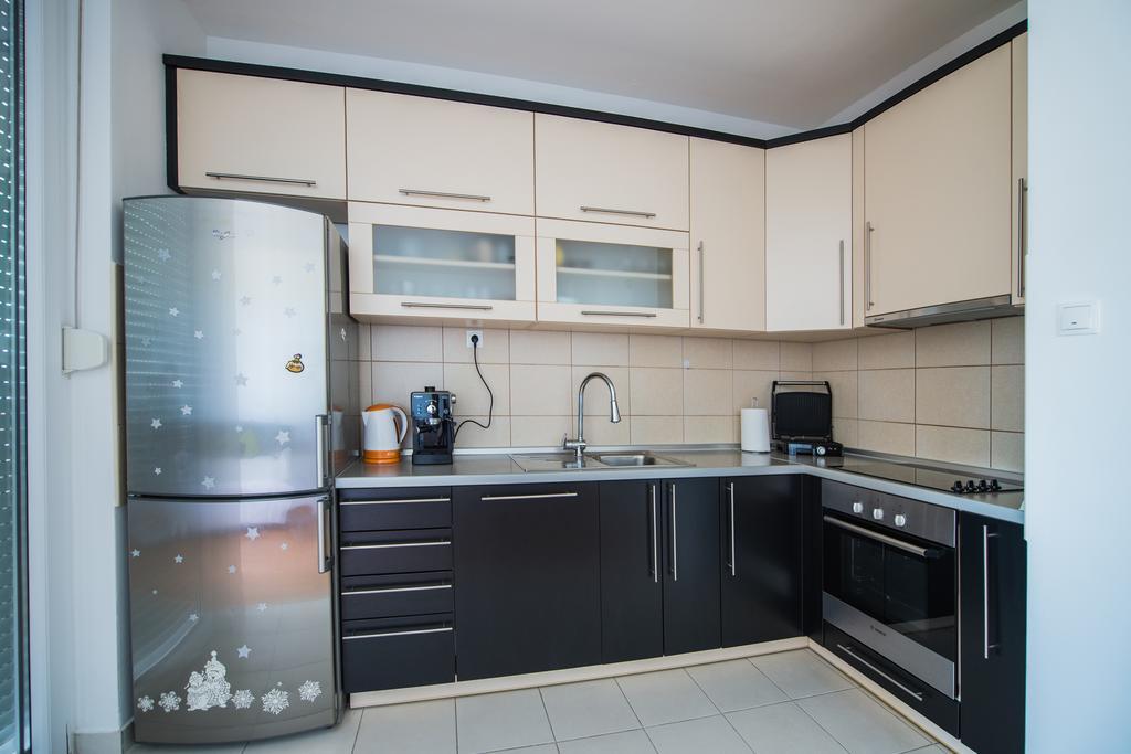 Apartment Dominik โปดสตรานา ภายนอก รูปภาพ