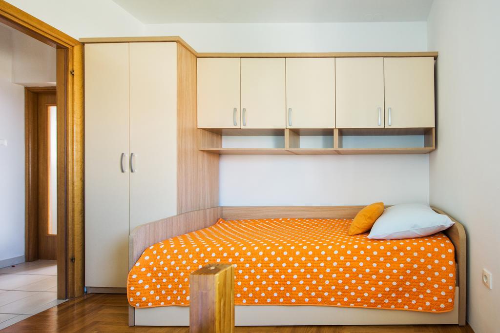 Apartment Dominik โปดสตรานา ภายนอก รูปภาพ